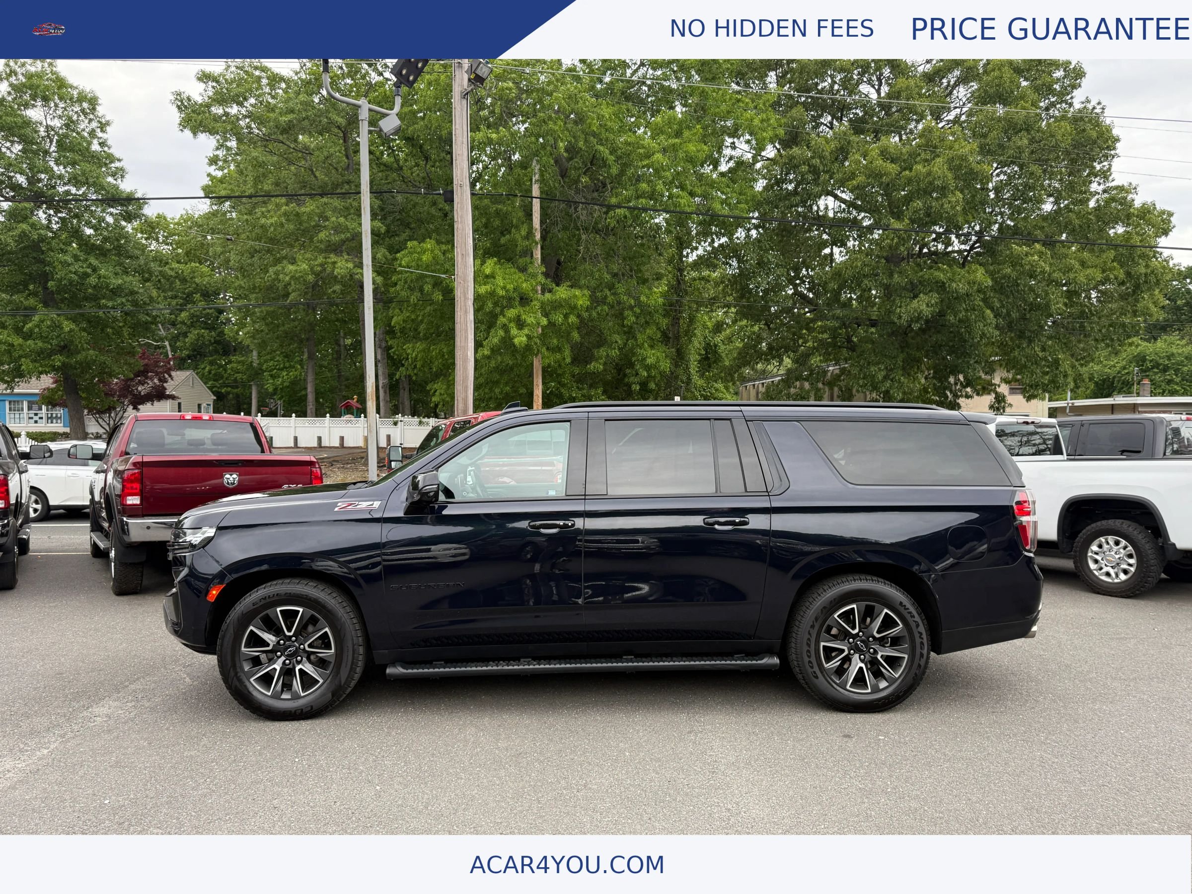 Used 2022 Chevrolet Suburban Z71 w/ Z71 Off-Road Package AWD/4WD image 3