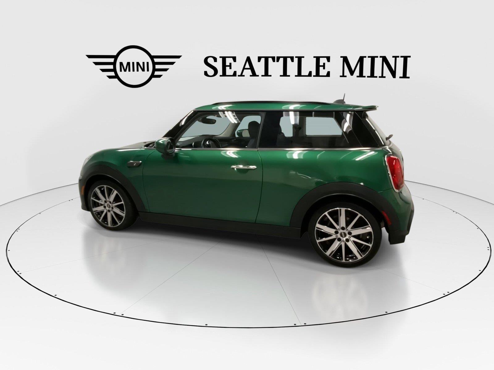 Used 2024 MINI Cooper S FWD image 7