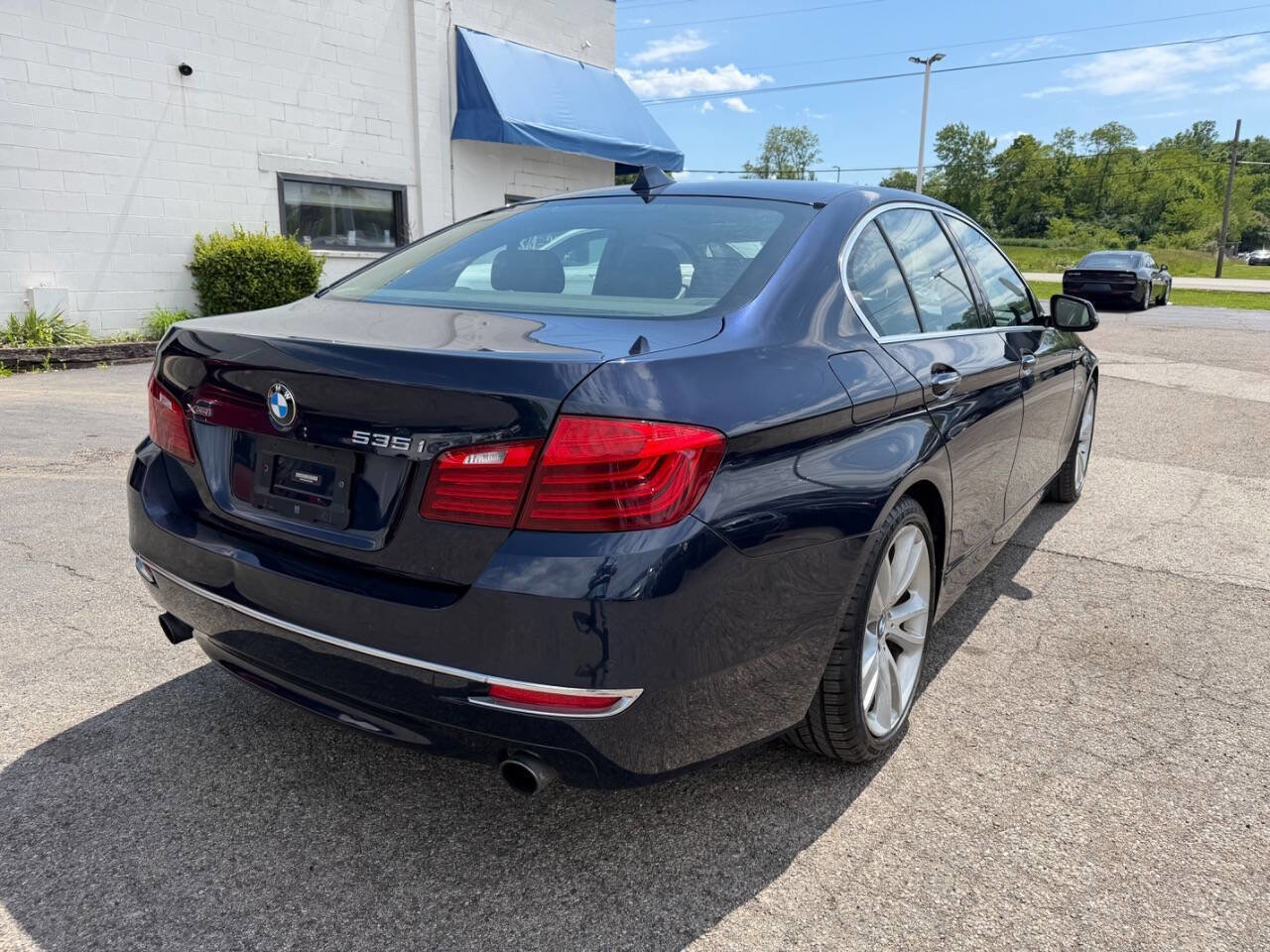 Used 2016 BMW 535i xDrive Sedan AWD/4WD image 4