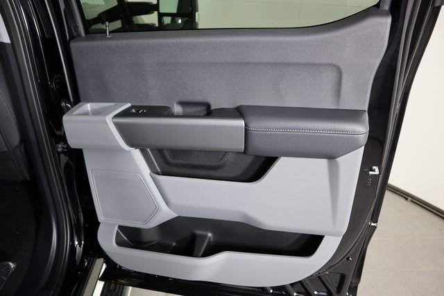 New 2026 Ford F350 XLT w/ 360-Degree Camera Package image 12