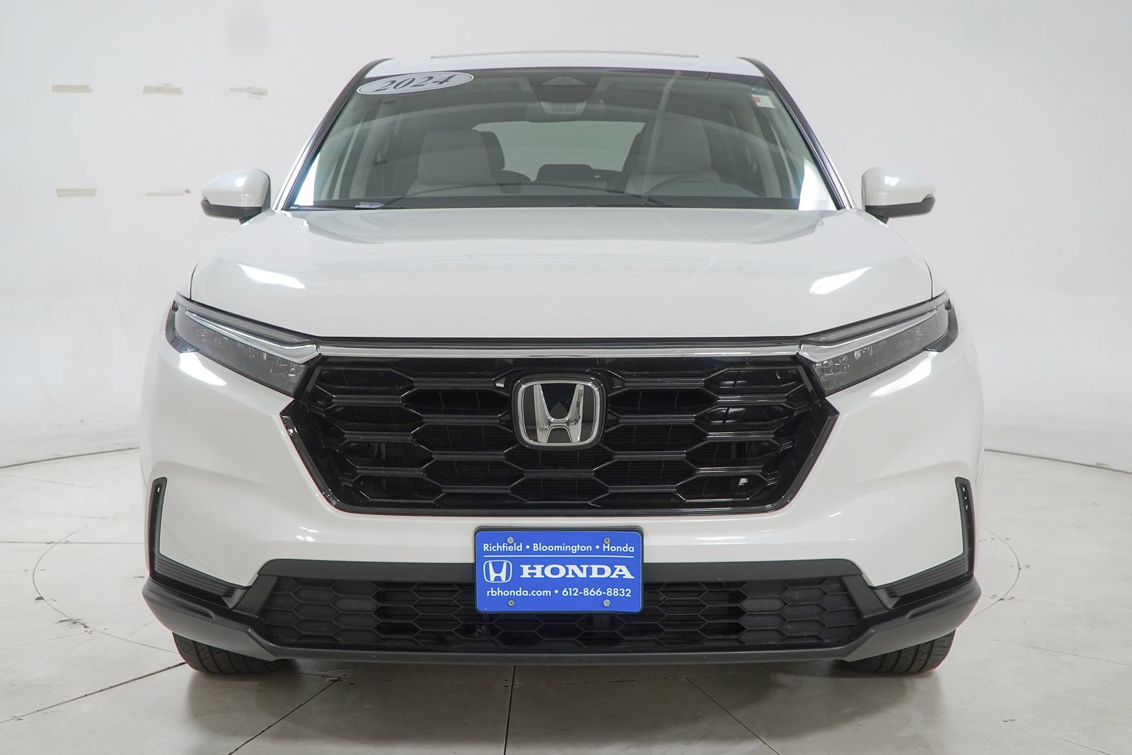 Certified 2024 Honda CR-V EX image 3