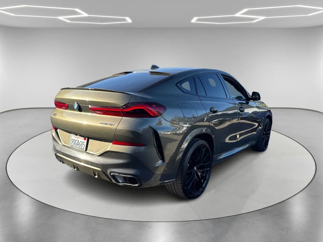 Used 2023 BMW X6 xDrive40i w/ M Sport Package image 5