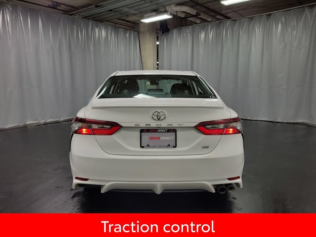 Used 2024 Toyota Camry SE FWD image 7