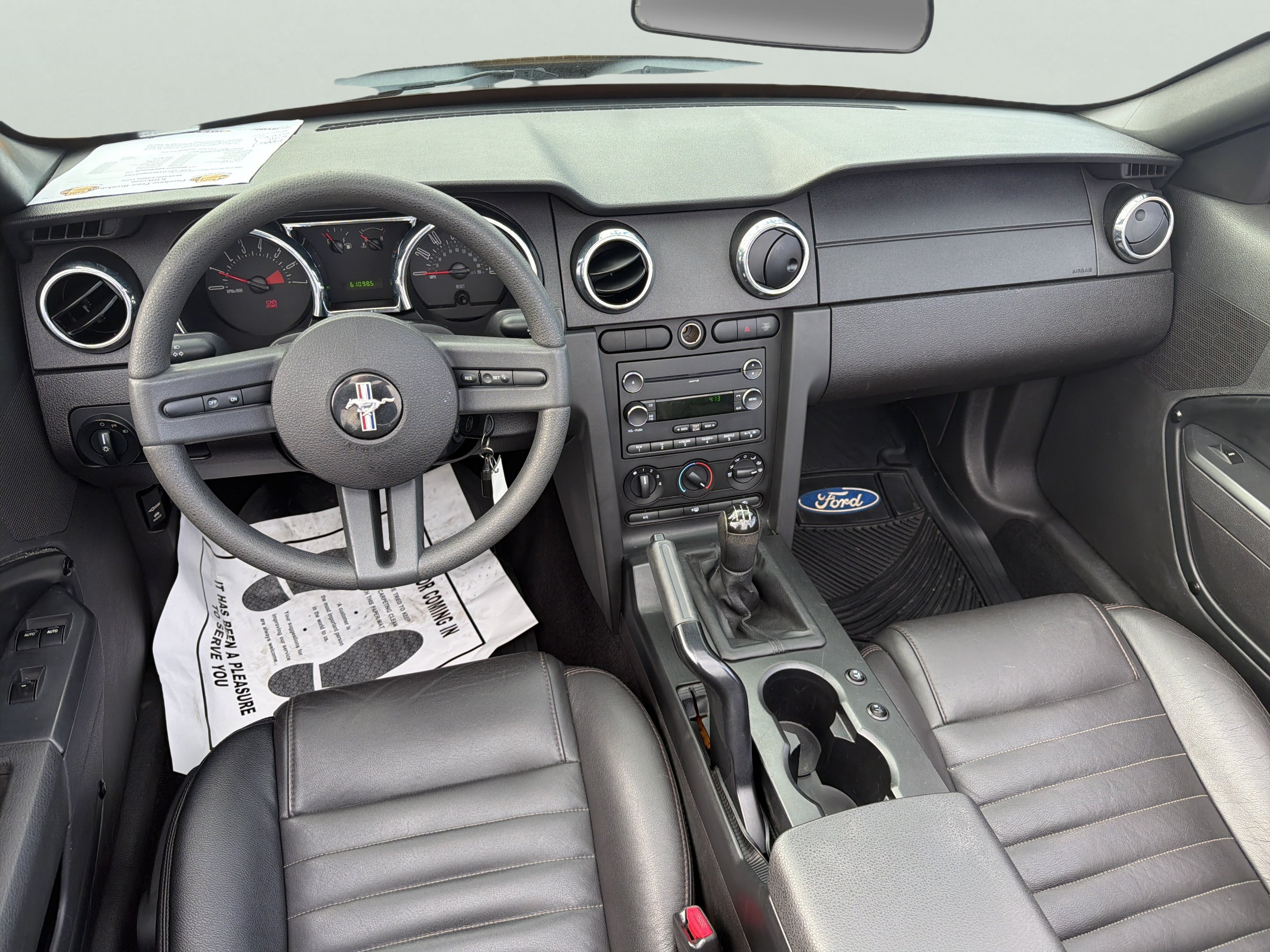 Used 2008 Ford Mustang Convertible RWD image 11