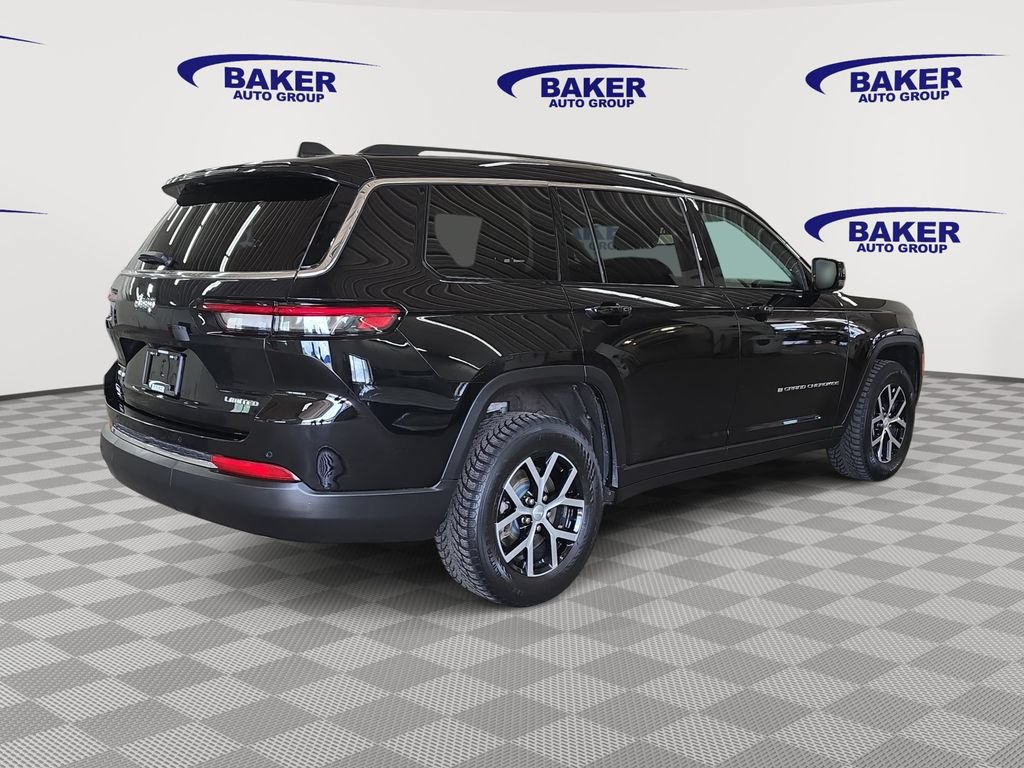 Used 2023 Jeep Grand Cherokee L Limited AWD/4WD image 5