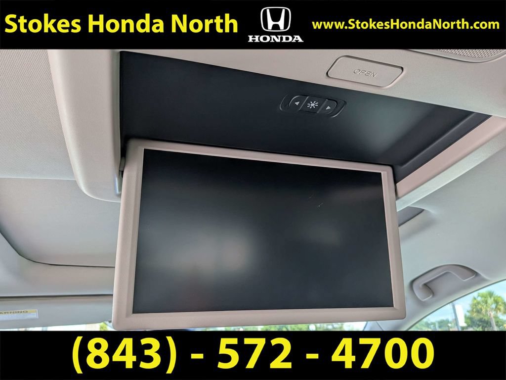 Certified 2025 Honda Odyssey Touring image 19