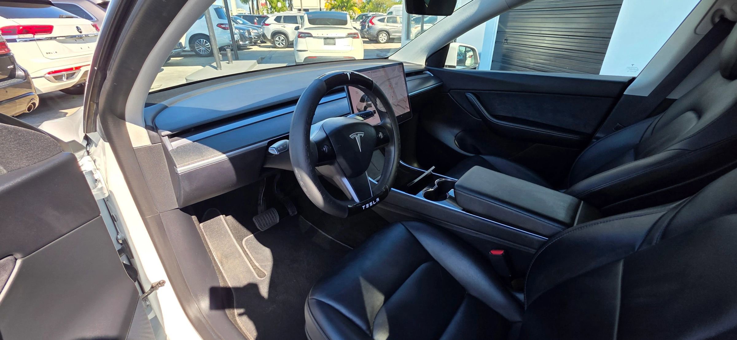 Used 2021 Tesla Model Y Long Range image 14
