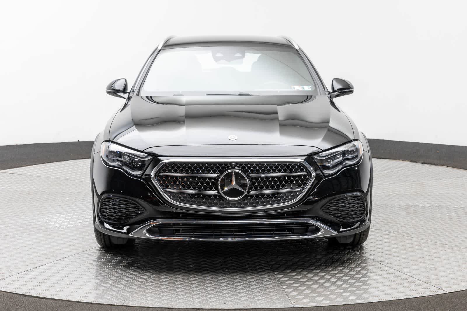 Used 2026 Mercedes-Benz E 450 4MATIC All-Terrain Wagon image 6