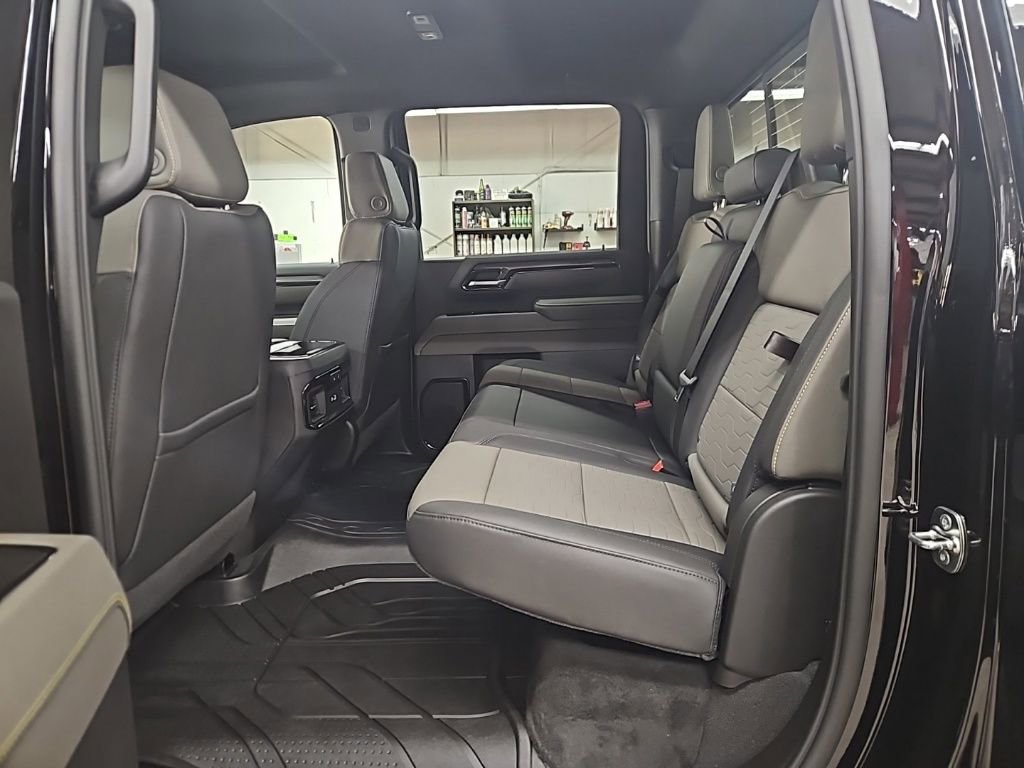 New 2026 Chevrolet Silverado 2500 ZR2 image 32