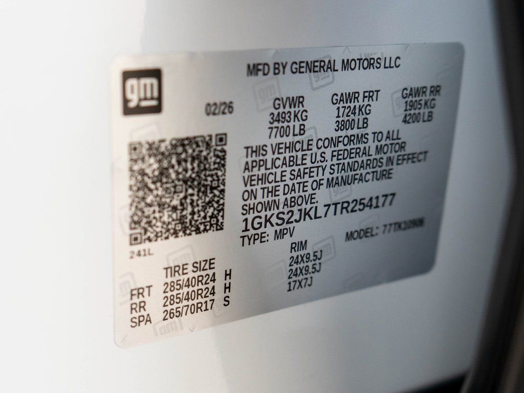 New 2026 GMC Yukon XL Denali w/ Denali Reserve Package image 38