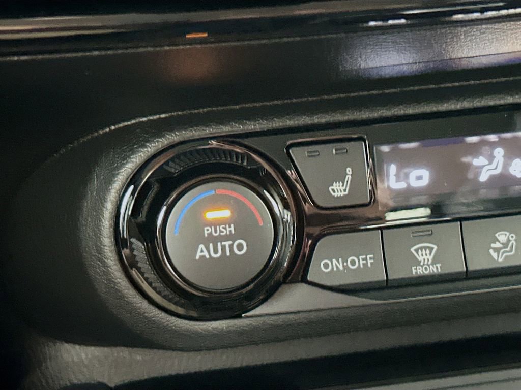New 2026 Nissan Kicks SV w/ Charging Package FWD image 27