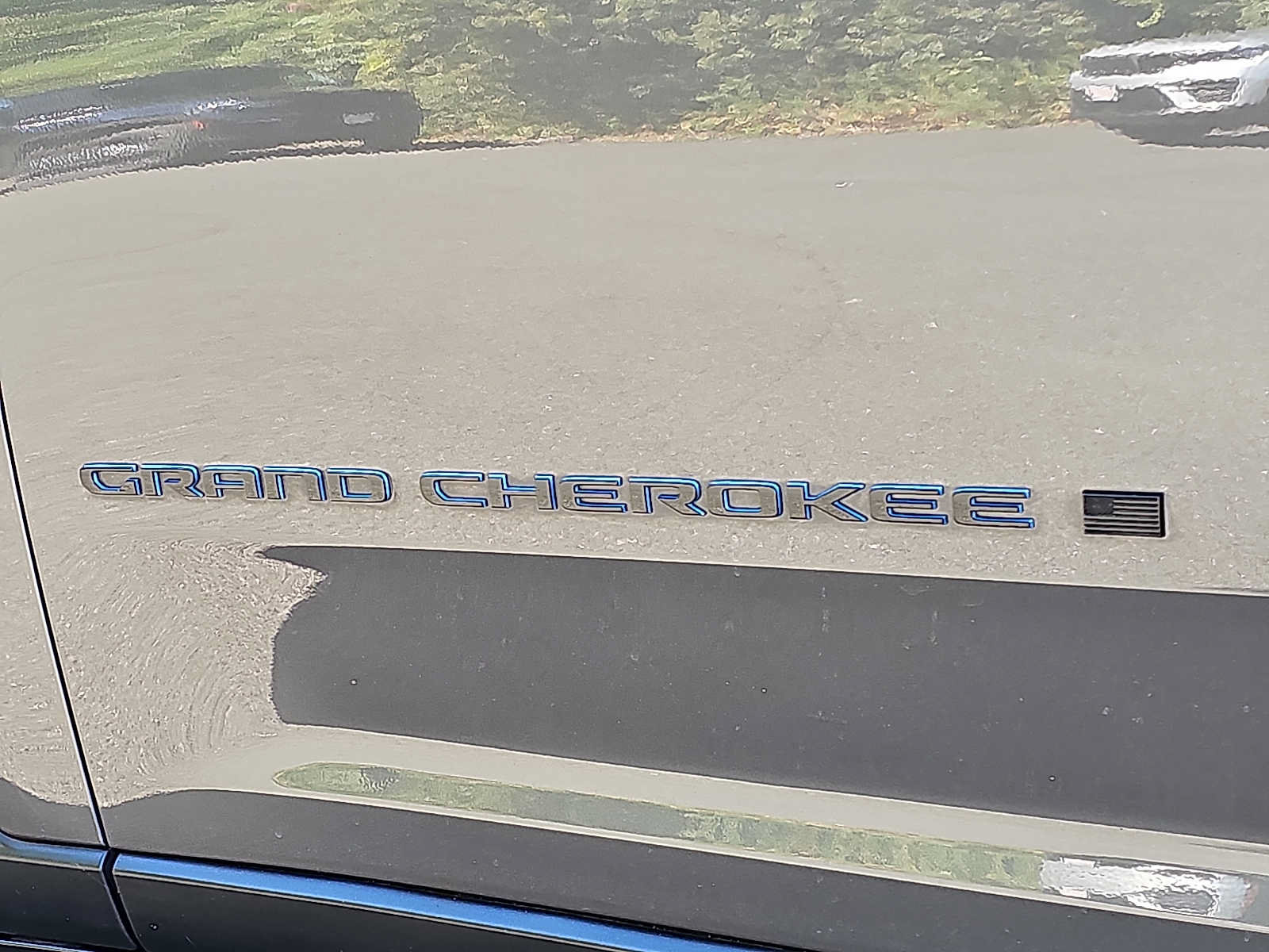 Used 2022 Jeep Grand Cherokee Trailhawk AWD/4WD image 35