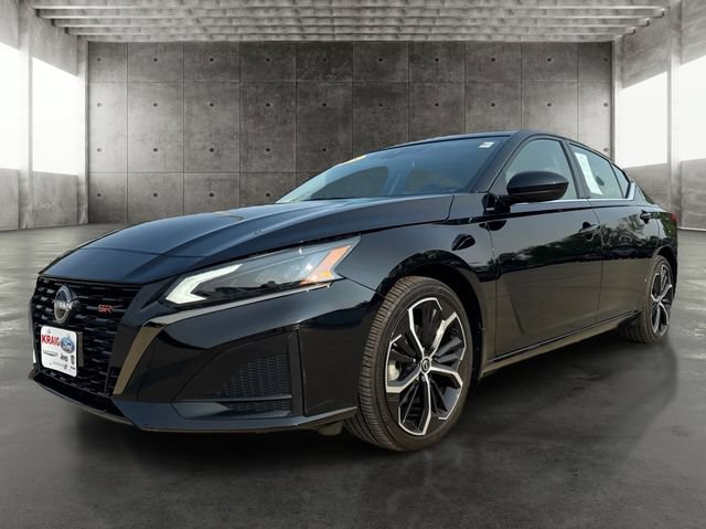 Used 2025 Nissan Altima 2.5 SR