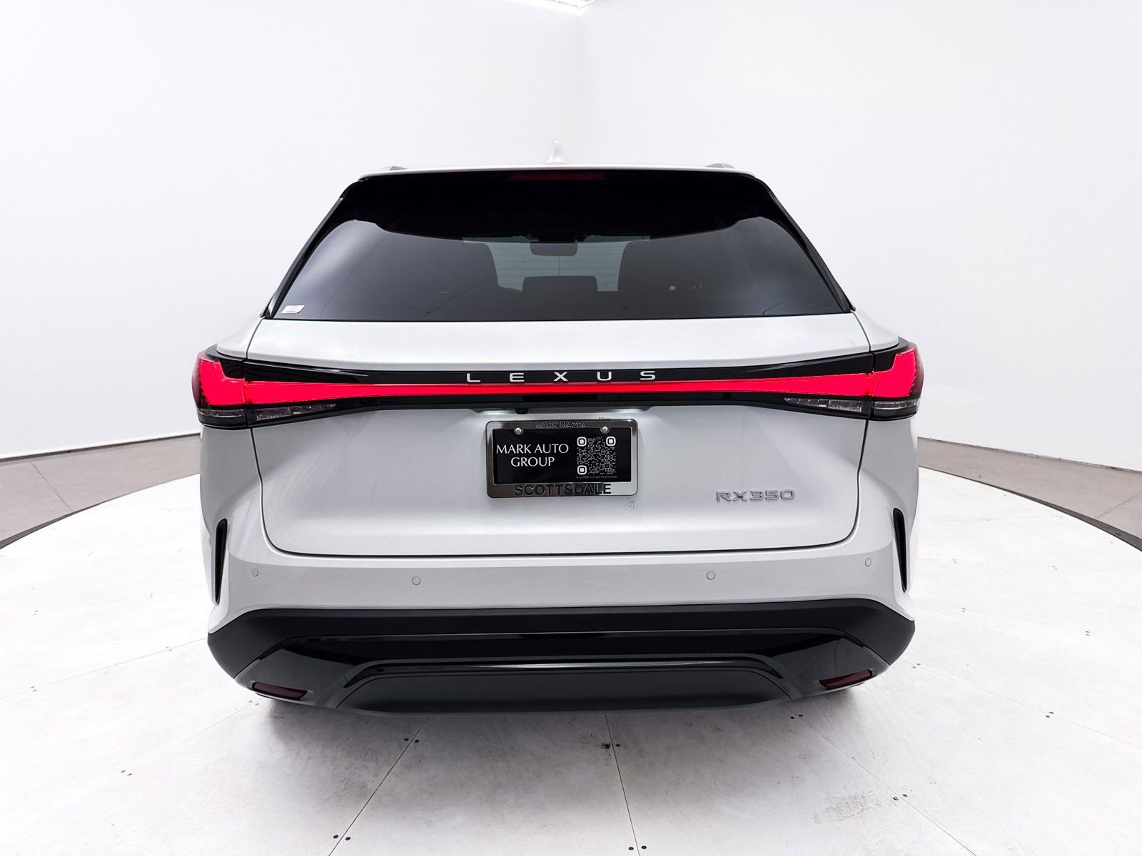 Used 2024 Lexus RX 350 FWD w/ Technology Package image 18