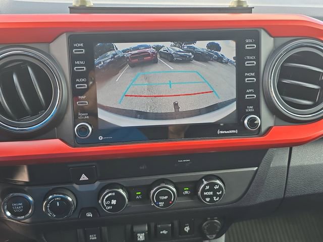 Used 2020 Toyota Tacoma TRD Off-Road AWD/4WD image 23