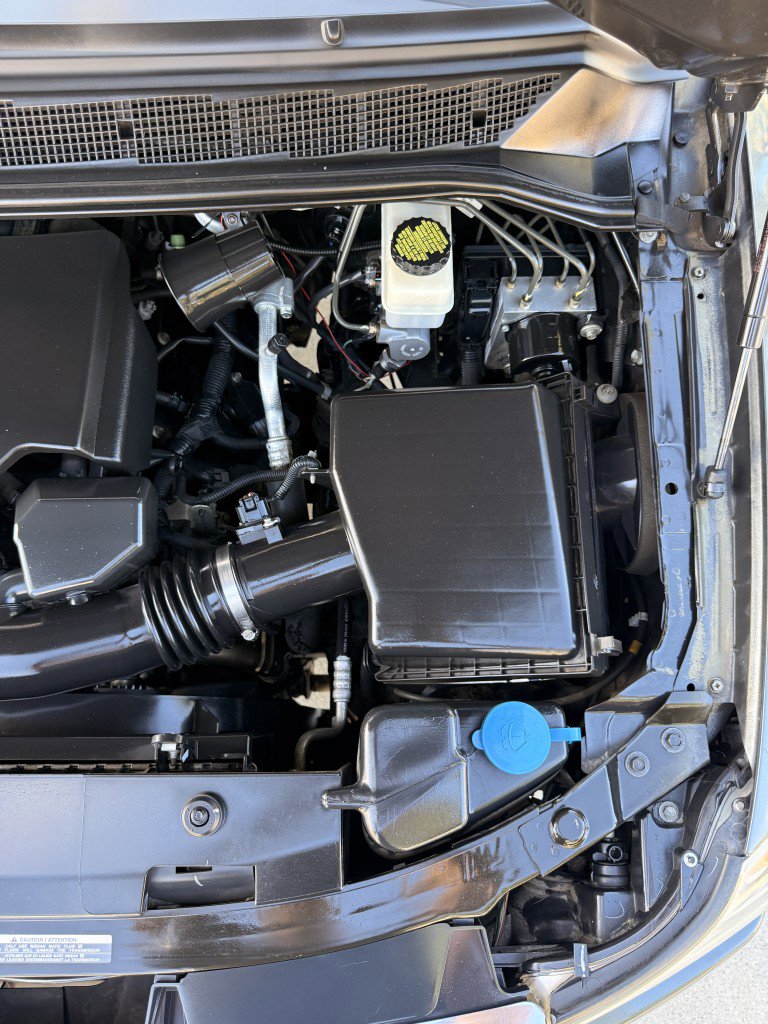 Used 2012 Nissan Titan SV image 17