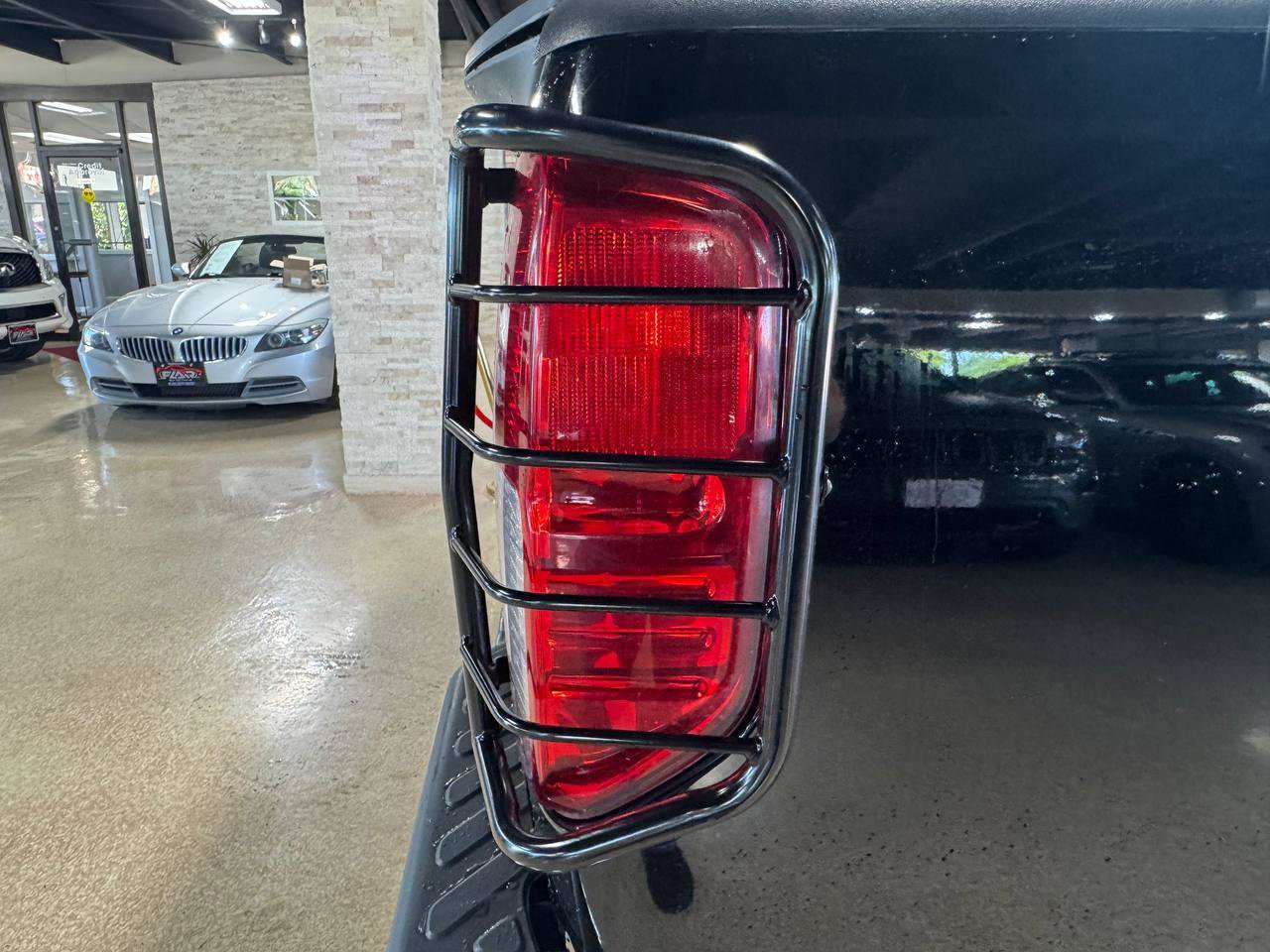 Used 2014 Nissan Frontier S RWD image 12