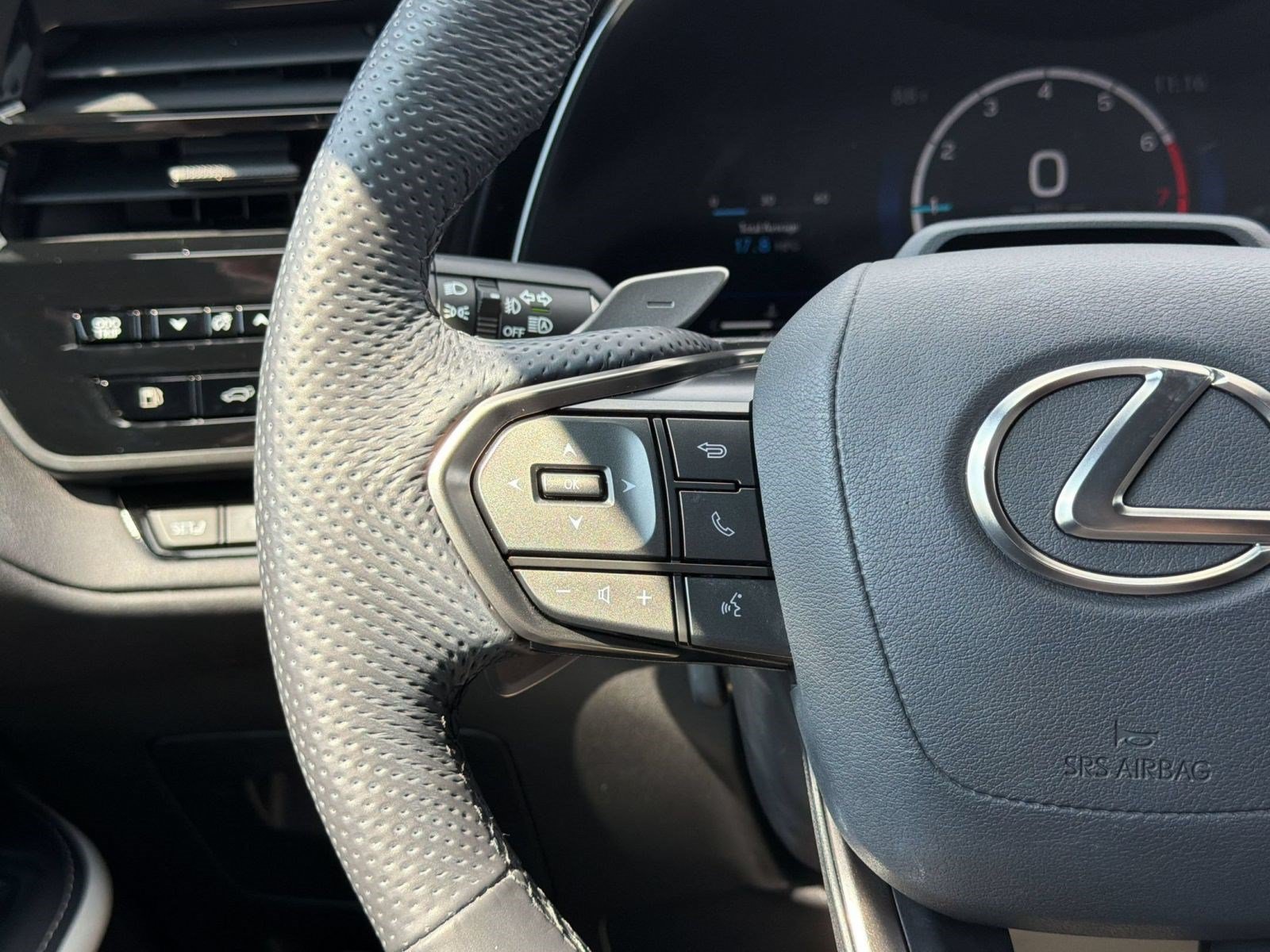 Used 2025 Lexus TX 350 AWD w/ Technology Package image 19