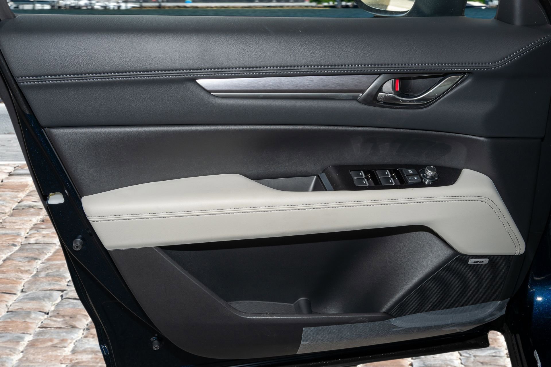 New 2025 MAZDA CX-5 AWD 2.5 S w/ Premium Plus Pkg image 14