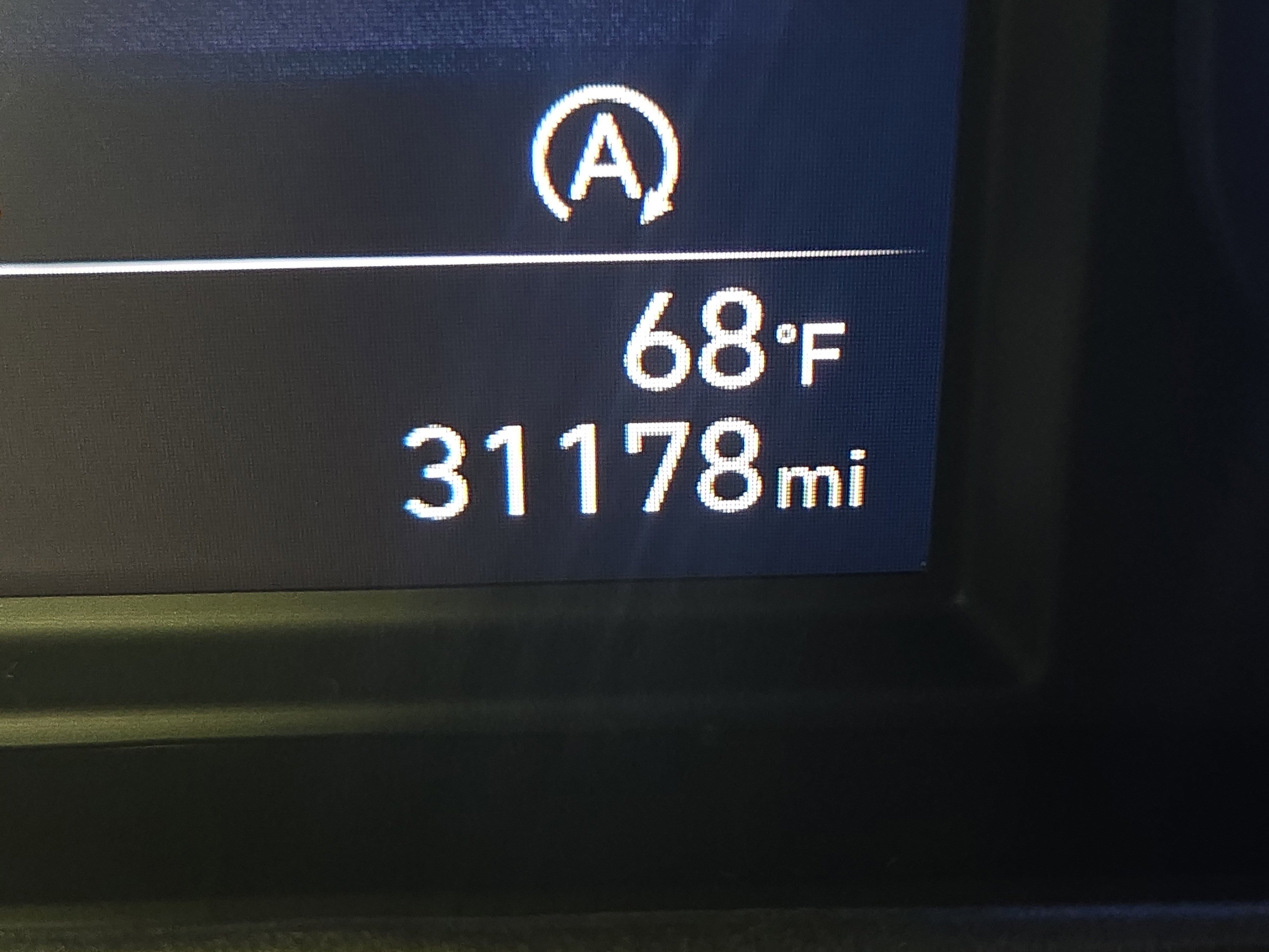 Used 2023 Hyundai Kona SE w/ Cargo Package image 18