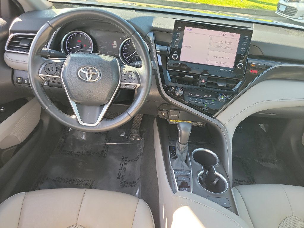 Used 2021 Toyota Camry XLE FWD image 26
