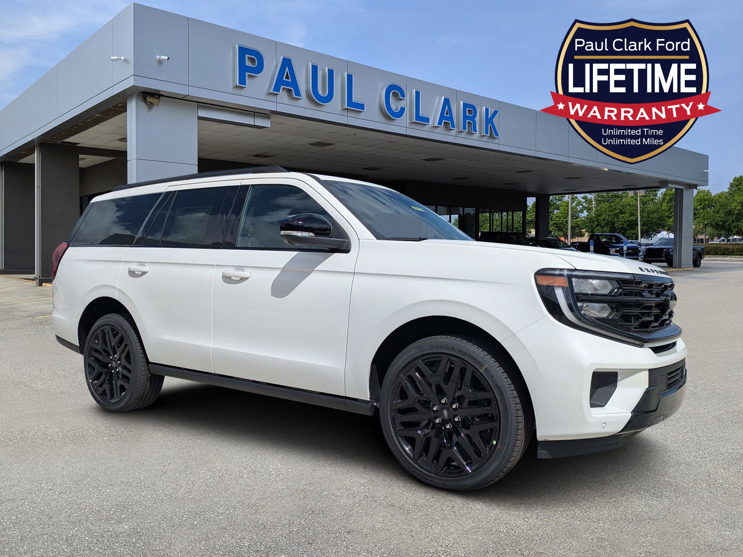 New 2026 Ford Expedition Platinum w/ Stealth Performance Package