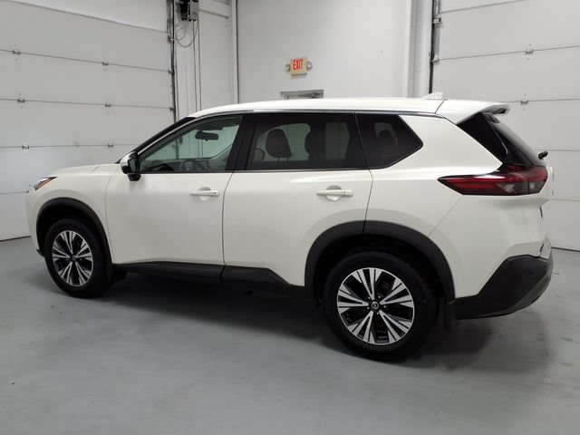 Used 2021 Nissan Rogue SV FWD image 6