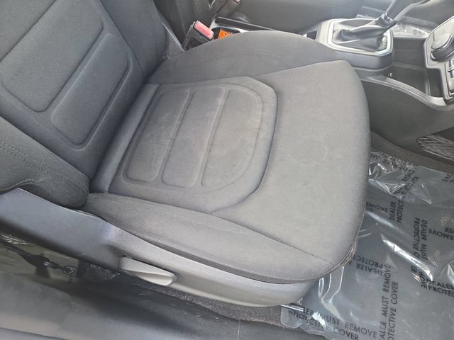 Used 2019 Jeep Renegade Latitude AWD/4WD image 32