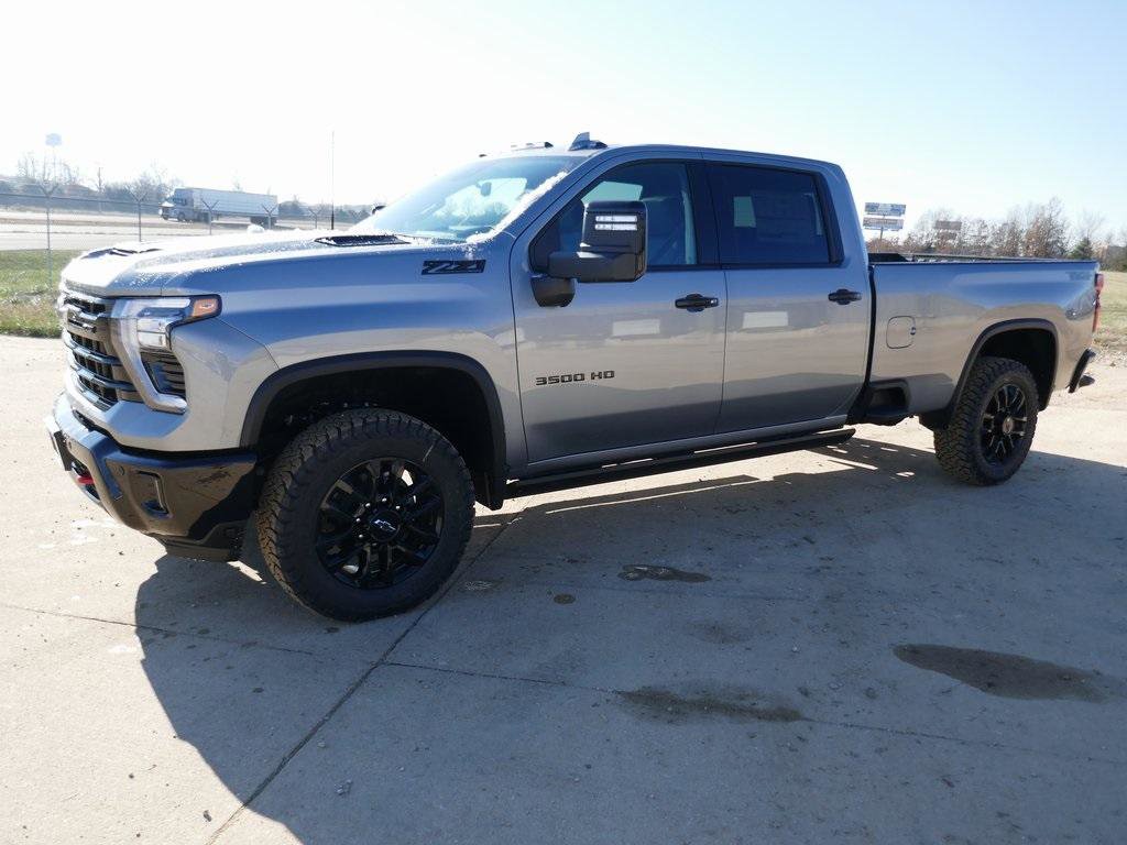 New 2026 Chevrolet Silverado 3500 LTZ w/ LTZ Plus Package image 7