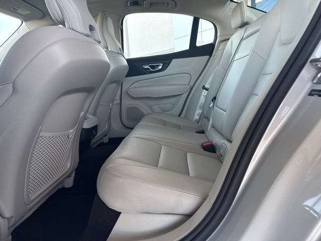 Used 2020 Volvo S60 T6 Momentum AWD/4WD image 31