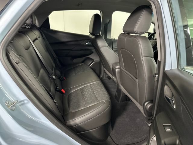 Used 2023 Chevrolet Bolt LT w/ Infotainment Package image 27