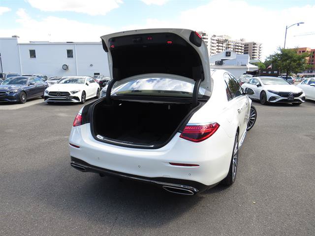 Certified 2022 Mercedes-Benz S 500 4MATIC w/ AMG Line Package image 32