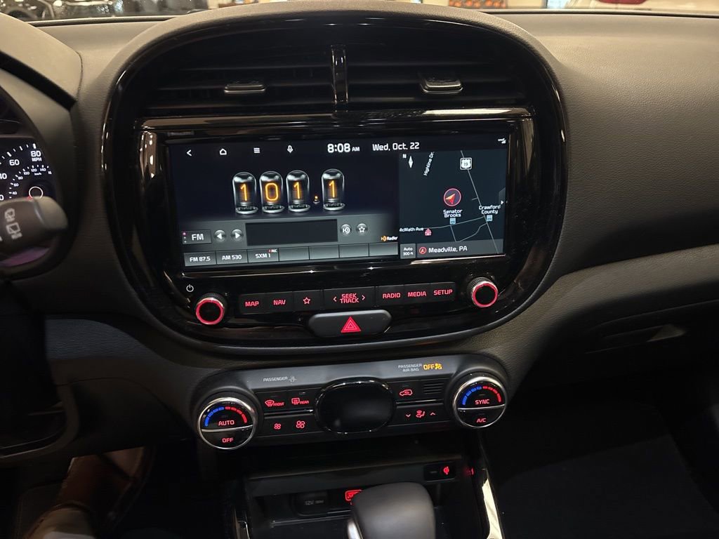 Used 2022 Kia Soul EX image 22