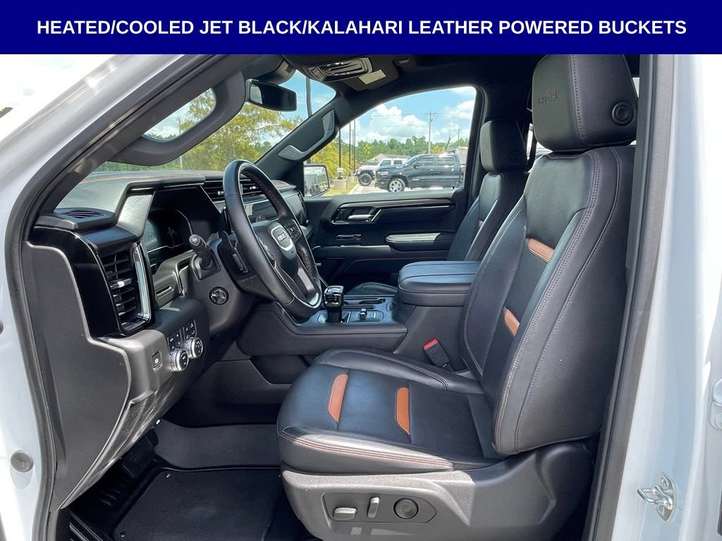 Used 2025 GMC Sierra 1500 AT4 AWD/4WD image 5
