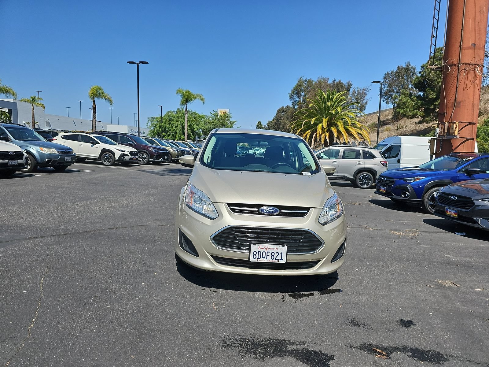 Used 2018 Ford C-MAX SE FWD image 12