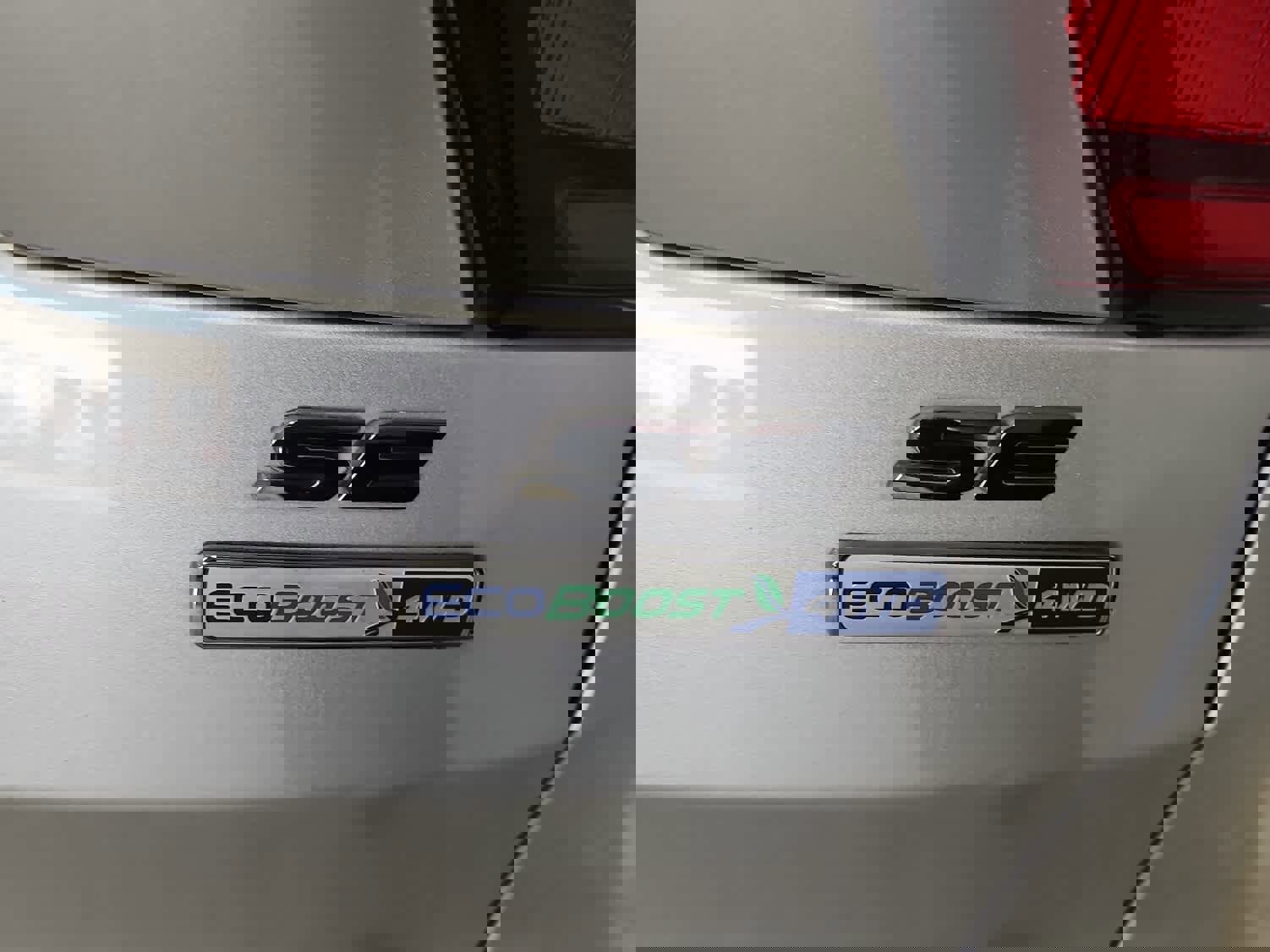 Used 2019 Ford Escape SE image 17