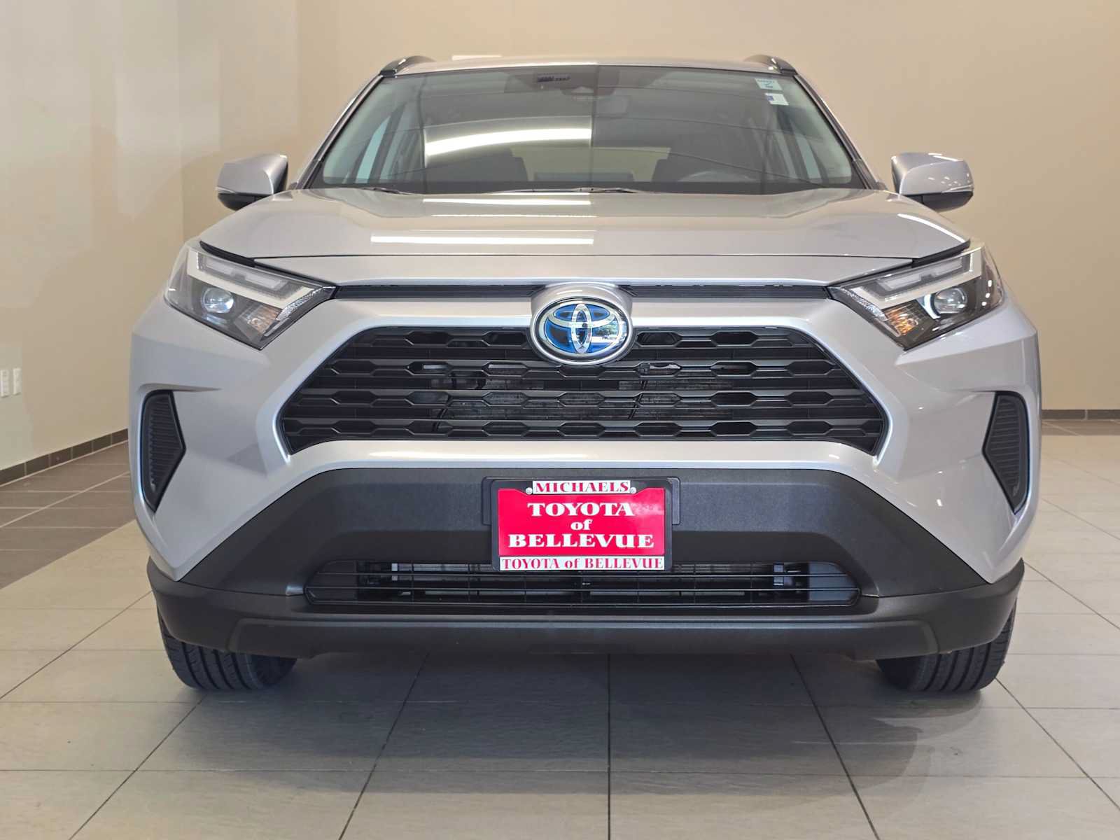 Certified 2022 Toyota RAV4 XLE w/ Convenience Package AWD/4WD image 6