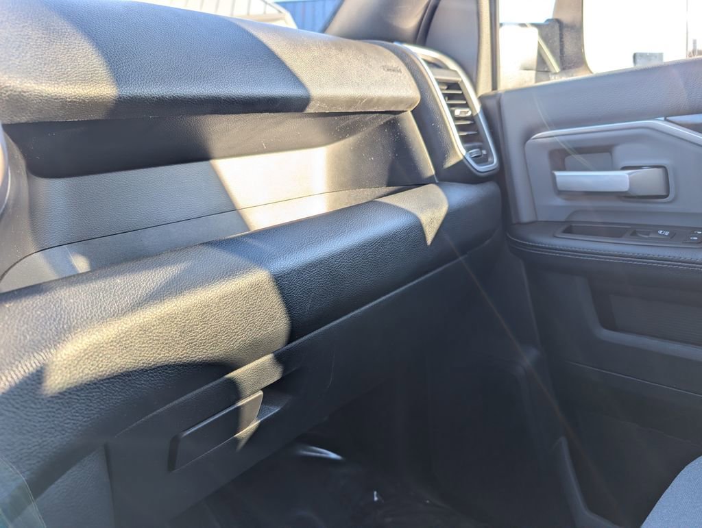Used 2022 RAM 2500 Big Horn image 27