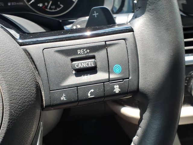 Used 2023 Nissan Pathfinder SL w/ Black Appearance Package FWD image 24