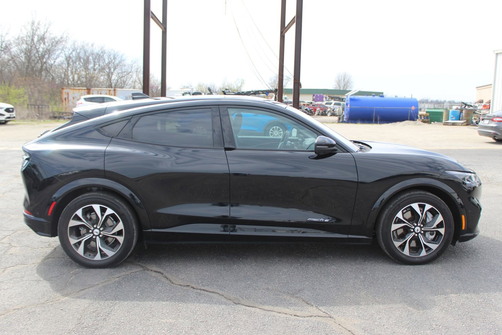 Used 2023 Ford Mustang Mach-E Premium image 7