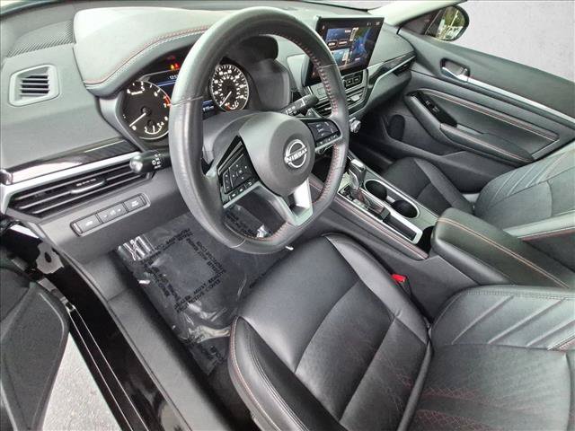 Certified 2023 Nissan Altima 2.5 SR w/ SR Premium Package FWD image 10