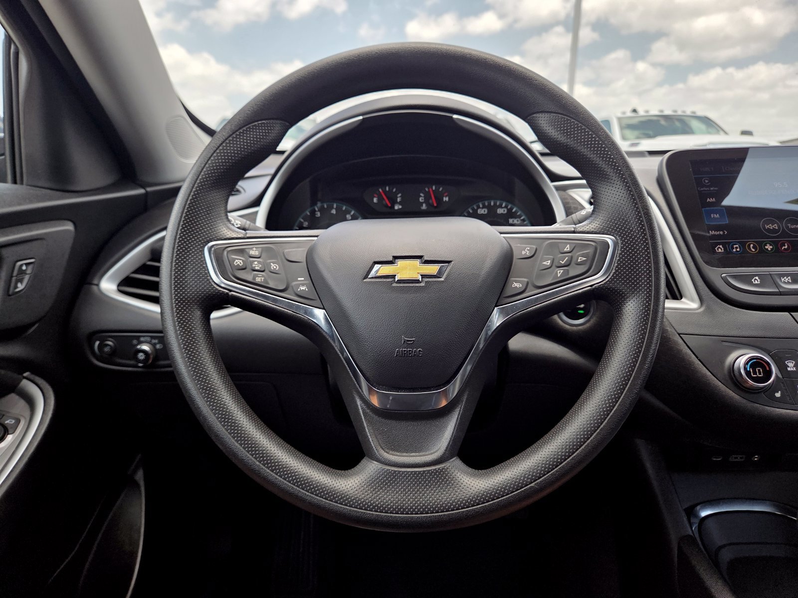 Used 2024 Chevrolet Malibu LT FWD image 45