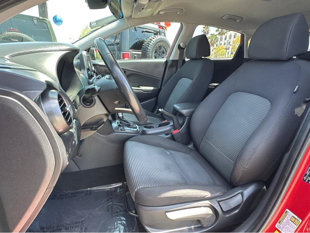 Used 2019 Hyundai Kona SEL AWD/4WD image 8