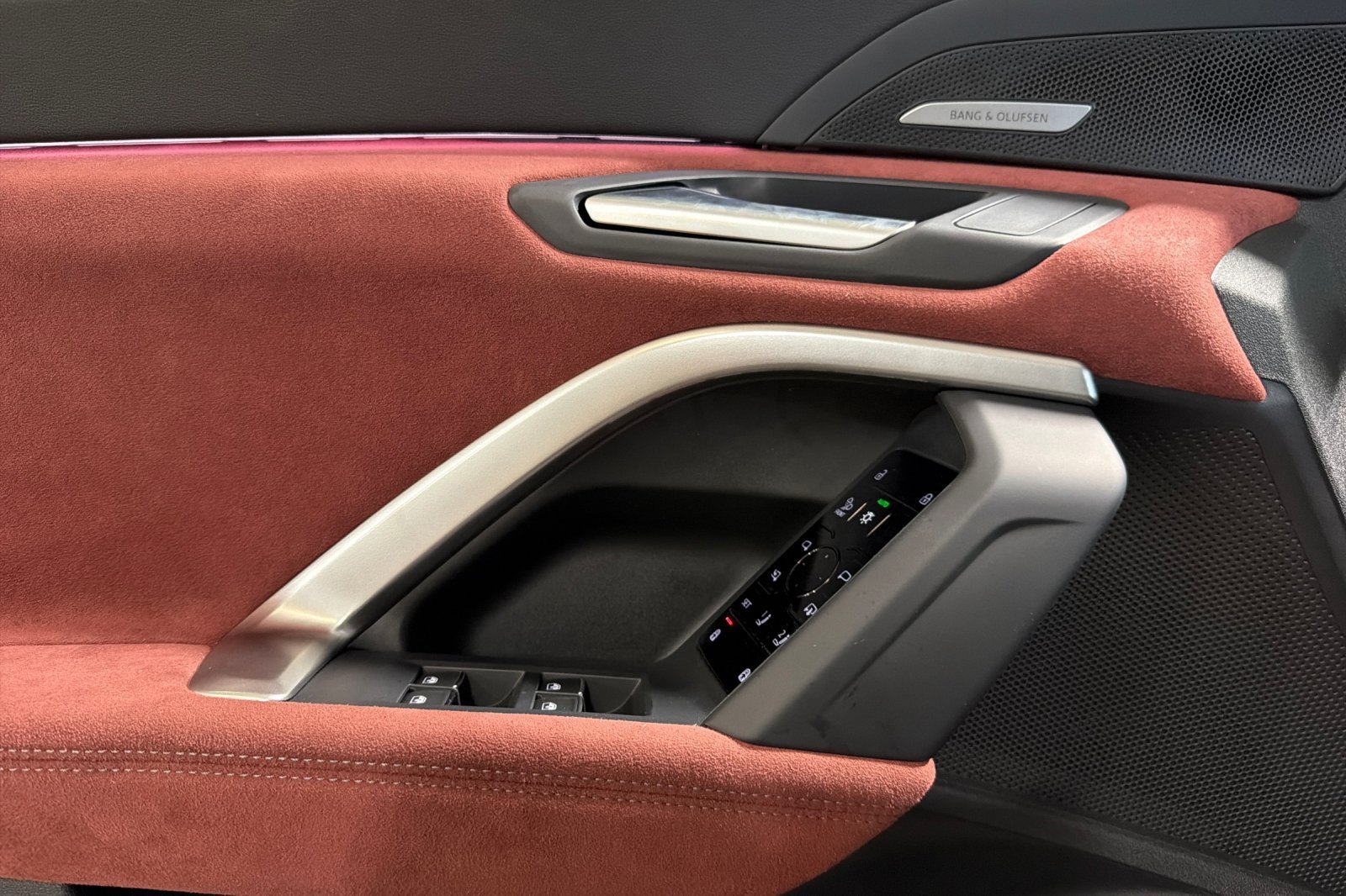 New 2026 Audi SQ5 Premium Plus AWD/4WD image 10