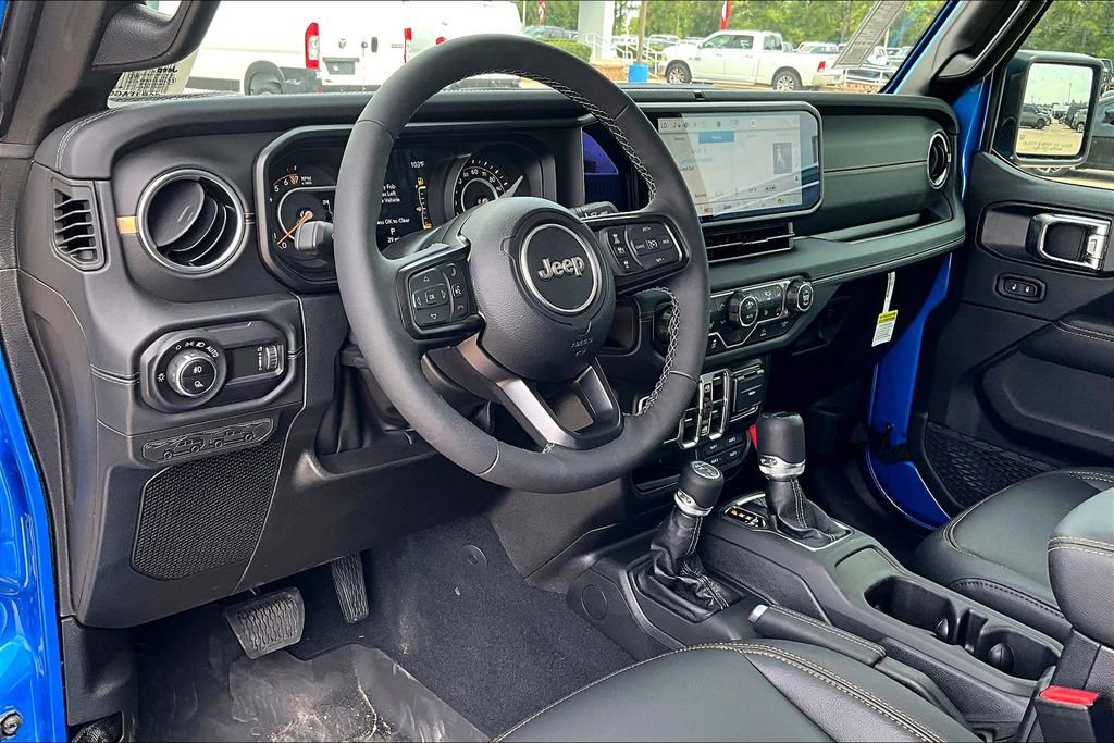 New 2025 Jeep Gladiator High Tide image 5