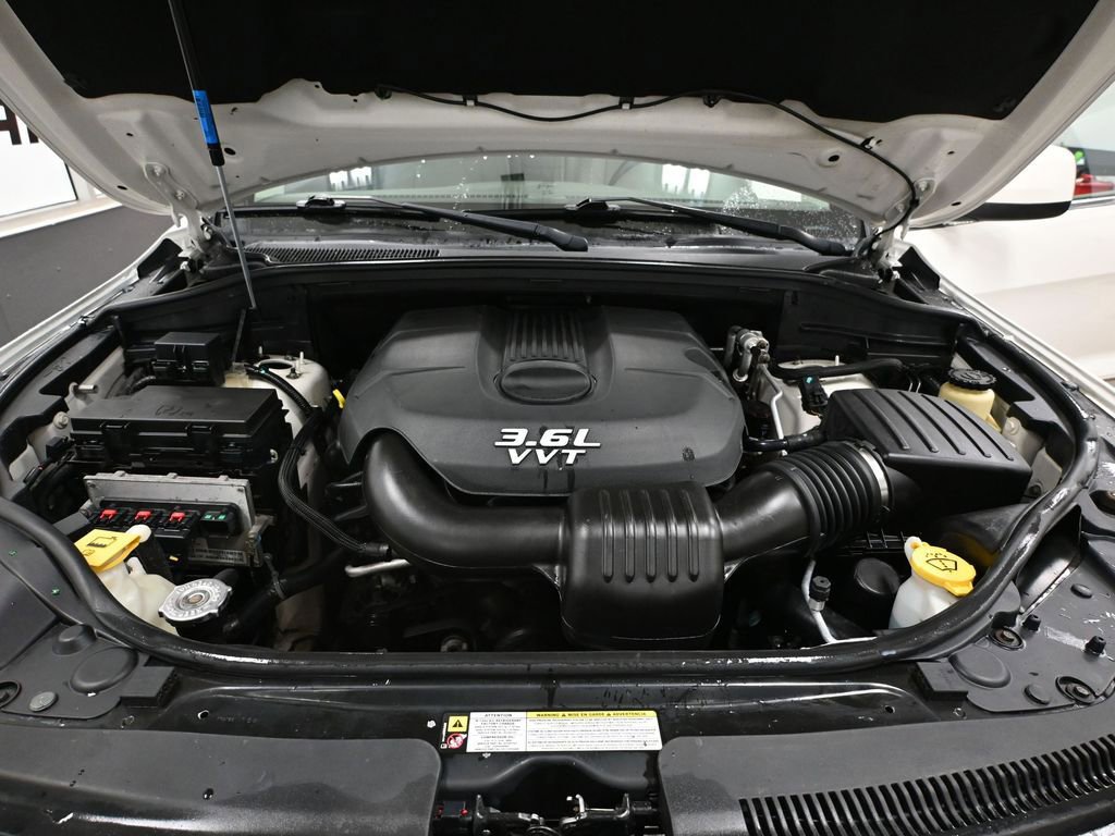 Used 2012 Jeep Grand Cherokee Laredo image 51