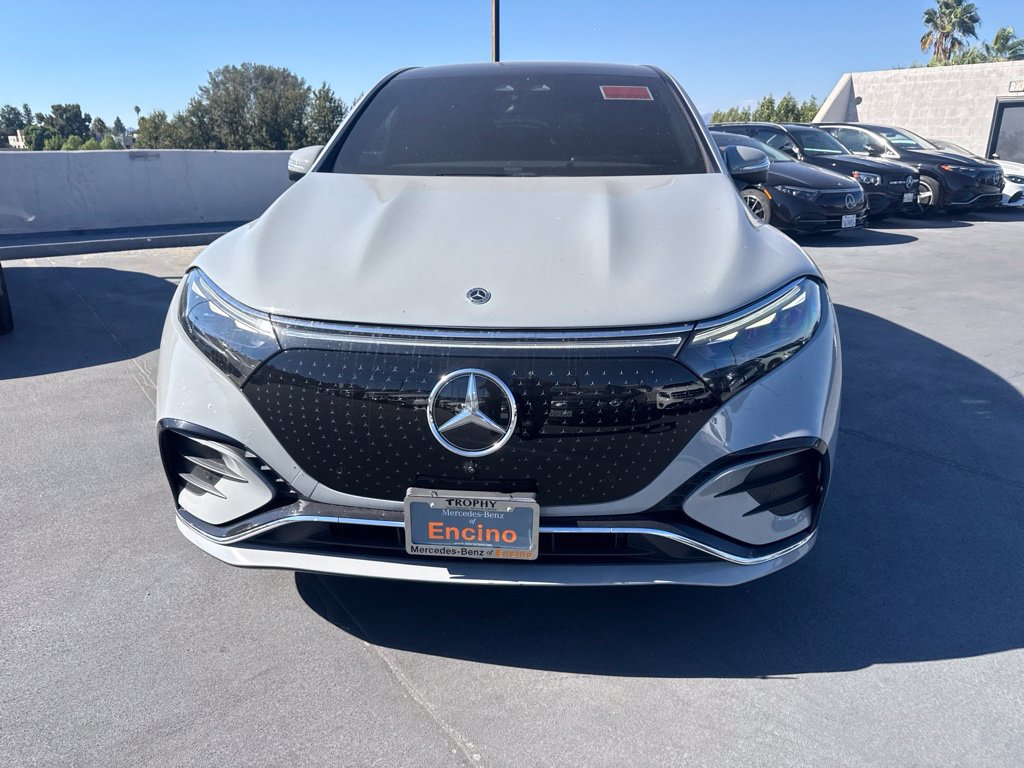 Used 2023 Mercedes-Benz EQS 450+ SUV image 2