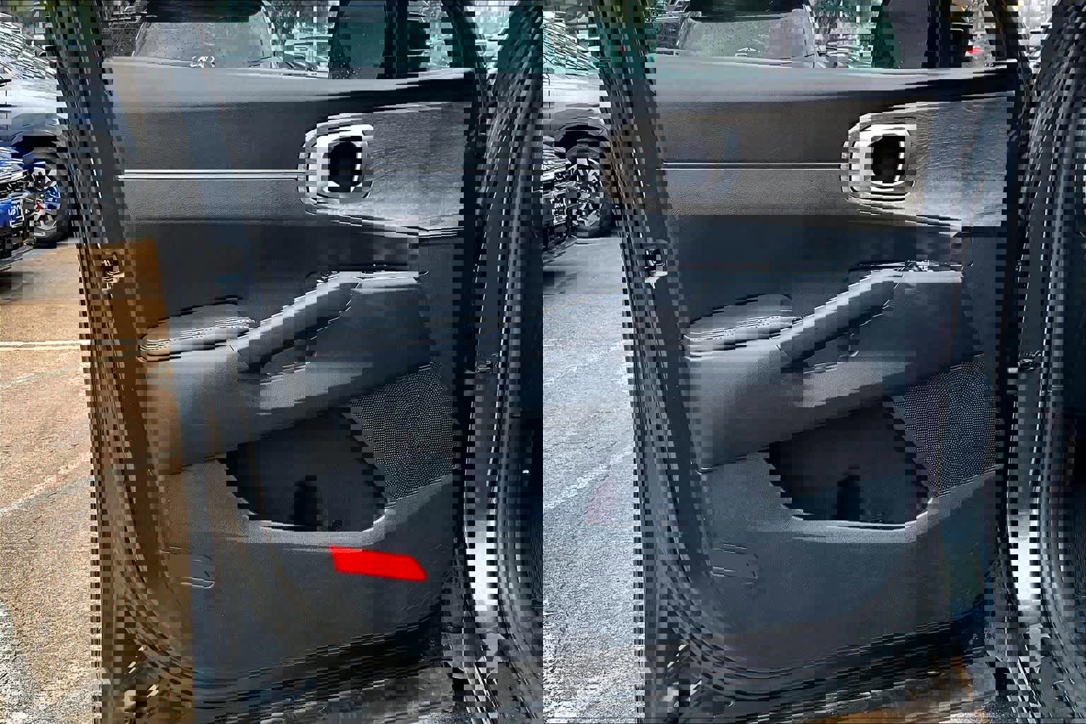 Used 2022 Kia Sorento EX w/ Panoramic Sunroof Package image 22