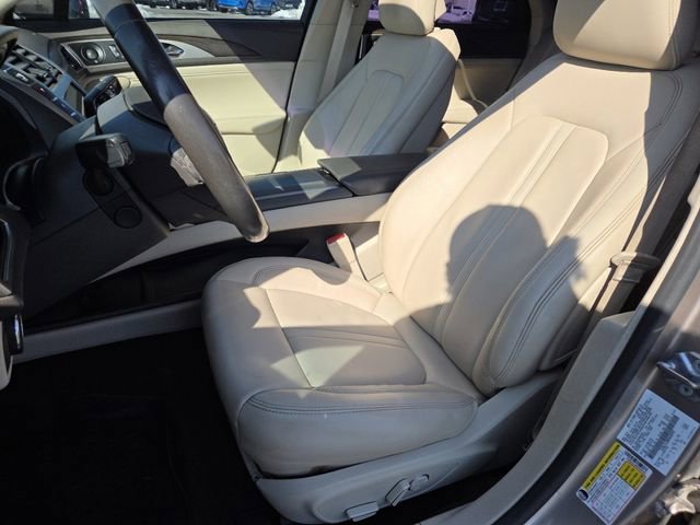 Used 2019 Lincoln MKZ Reserve w/ Reserve Plus Package image 34