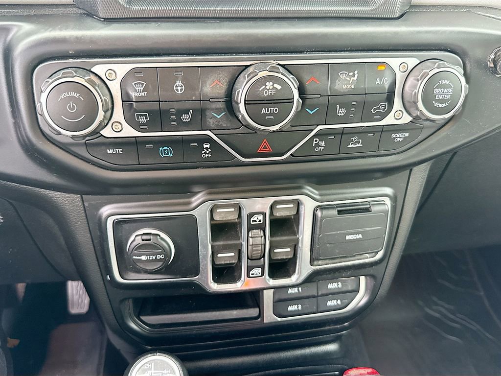 Used 2021 Jeep Wrangler Unlimited Sahara image 17